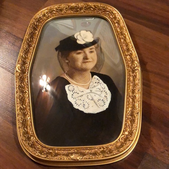 Other - Gold antique vintage frame with beveled glass